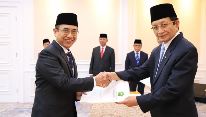 Prabowo Resmi Teken SK Pengurus Baznas 2026–2031, Menag Nasaruddin Umar Targetkan Pengumpulan Zakat Naik 3 Kali Lipat!