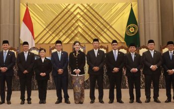 Resmi Dilantik! 7 Komisioner OJK 2026–2032 Siap Ubah Arah Sektor Keuangan Indonesia