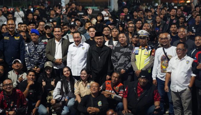 Ribuan Bikers Serbu Pontianak Saat Sahur! 83 Klub Motor Turun ke Jalan, Bagi Sembako hingga Kampanye Anti Balap Liar