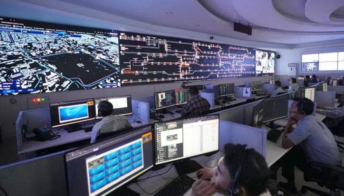 Transjakarta Gunakan AI SYNTRA Pantau Kelelahan Sopir, Keselamatan Penumpang Jadi Prioritas