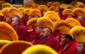 13 Biksu Raih Gelar Tertinggi Buddhisme Tibet di Lhasa, Perjalanan 37 Tahun Berbuah Prestasi