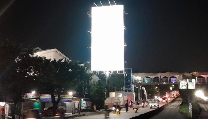 Billboard Film Horor Diturunkan, DPRD DKI Buka Suara