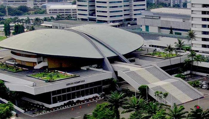 DPR Ungkap Fakta: RUU Pekerja Gig Segera Dibahas, Nasib Driver Ojol Ditentukan