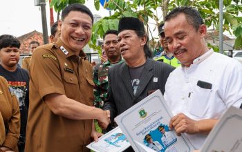 Datang ke Pasar, Pulang Bawa NIB! Layanan POLI Perizinan Banten Bikin Pedagang Tak Perlu Antre Lagi