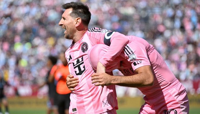 Dua Gol Dramatis Lionel Messi Selamatkan Inter Miami, Era Baru Hoyos Dimulai dengan Kemenangan