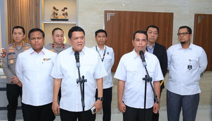 Kementerian Haji dan Polri Bentuk Satgas Haji Haji dan Umrah Ilegal