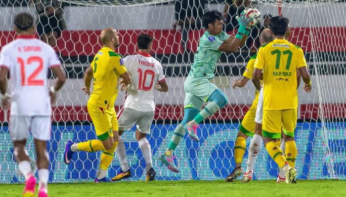 Malut United vs Persebaya: Gol Dianulir VAR hingga Rivera Jadi Penentu, Bajul Ijo Bawa Pulang 3 Poin