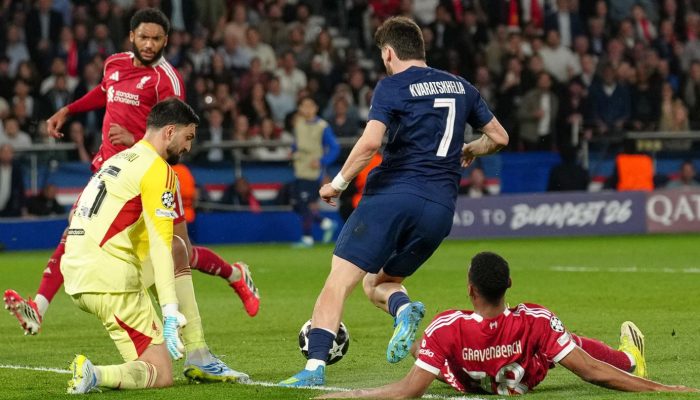 PSG Hajar Liverpool 2-0! Kvaratskhelia Menggila, Dembélé Buang Peluang  Anfield Jadi Penentuan?