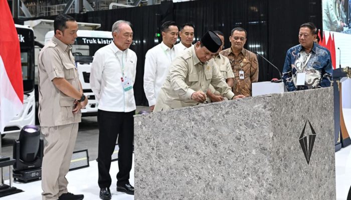 Prabowo Resmikan Pabrik Kendaraan Listrik di Magelang: Era Baru Transportasi Ramah Lingkungan Dimulai