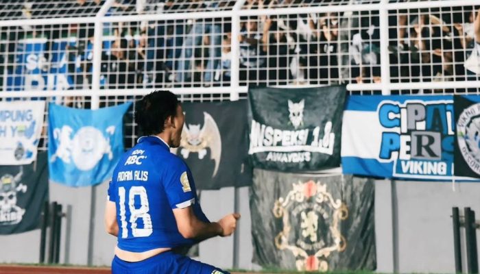 Hasil Persib vs Persija: Dua Gol Adam Alis Hancurkan Harapan Persija