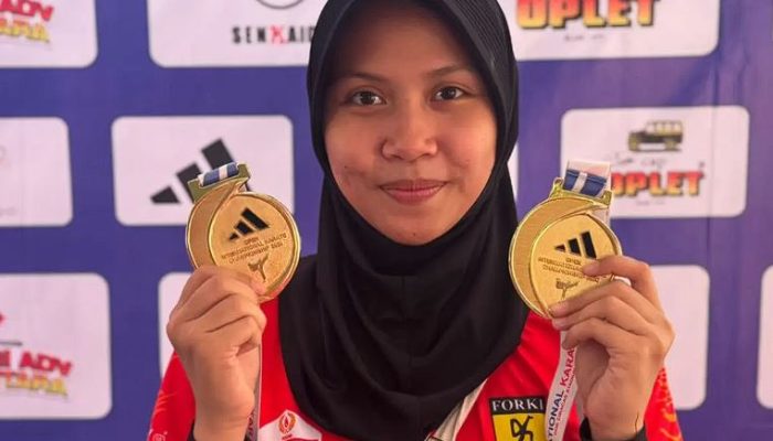 Bripda Salma Aulia Borong 2 Medali Emas di Karate Open Internasional 2026