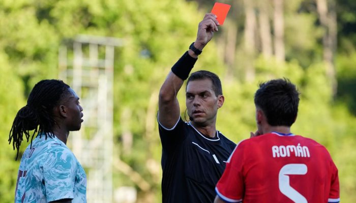 Portugal vs Chili Berakhir Panas, Rafael Leão Diusir dari Lapangan