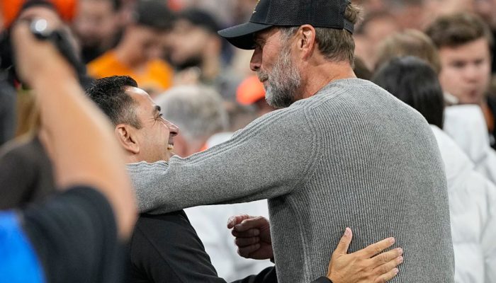 Belanda vs Jerman Berakhir 1-1, Klopp dan Xavi Akhirnya Saling Berpelukan