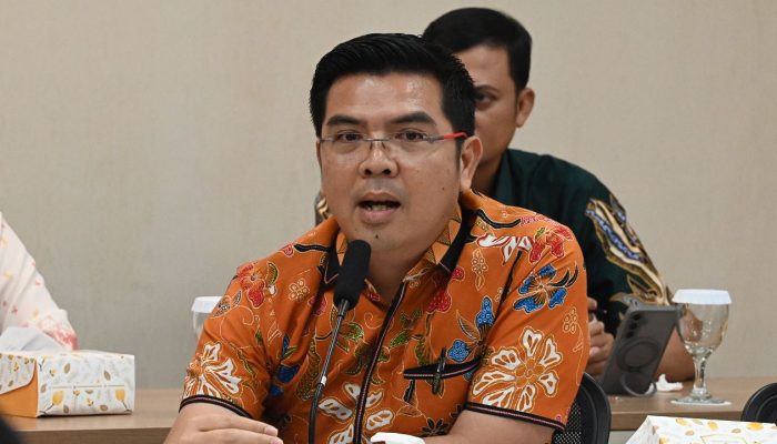Bane Raja Manalu Soroti Kemiskinan Karawang di Tengah Kawasan Industri, CSR Diminta Wajib Biayai Pendidikan