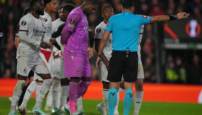 Bournemouth vs Milan 3-0: Maignan Kartu Merah, The Cherries Pesta Gol