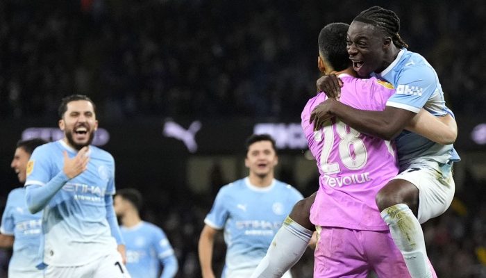Man City vs Brighton: Menang Adu Penalti 4-3, The Citizens Lolos Dramatis Carabao Cup